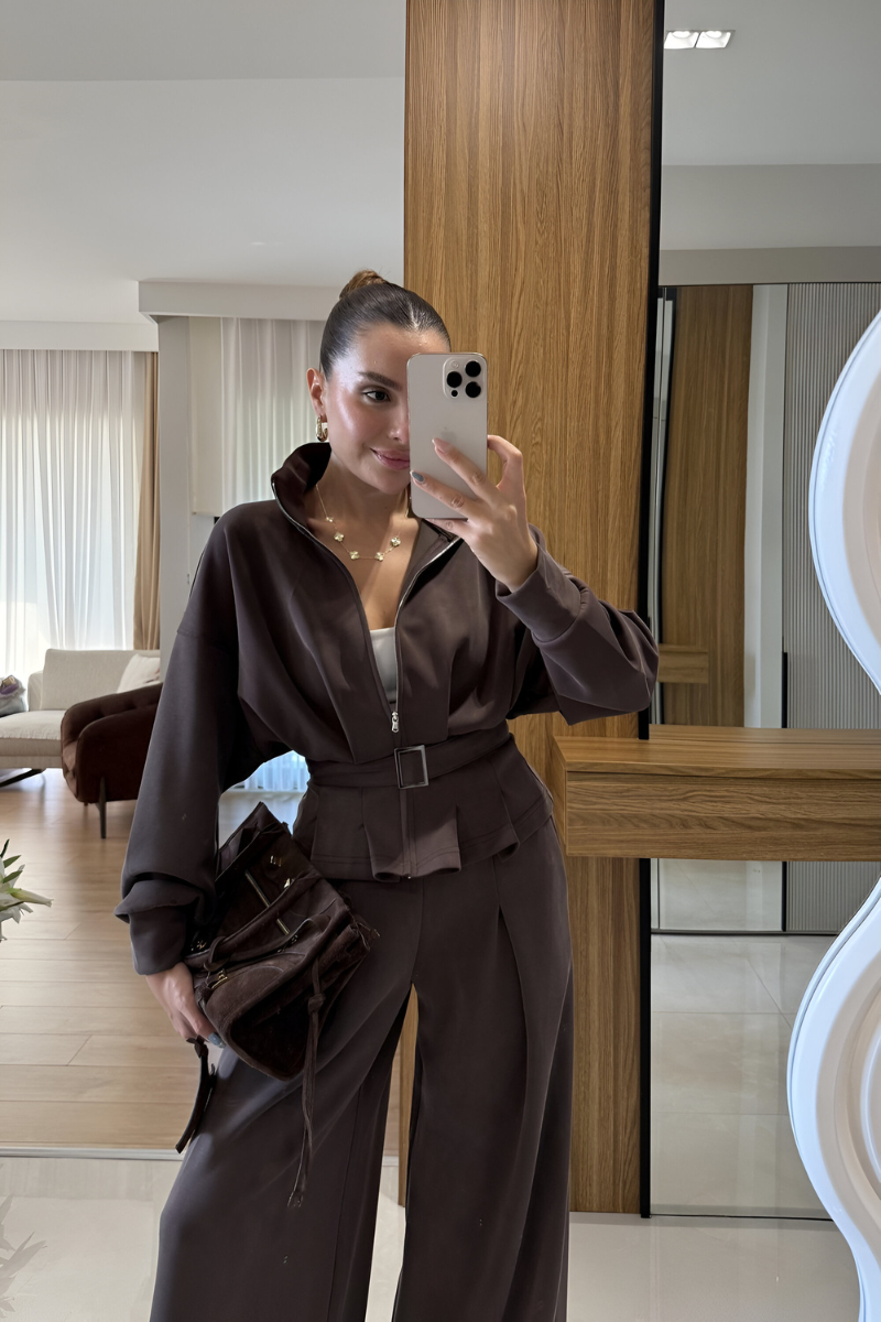 Lavi™ | Modern tailored two-piece outfit