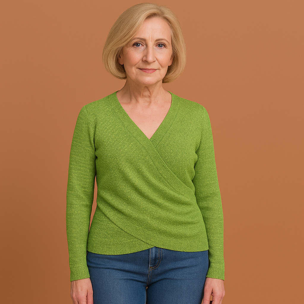 Aliné™ | Soft shimmer knit top