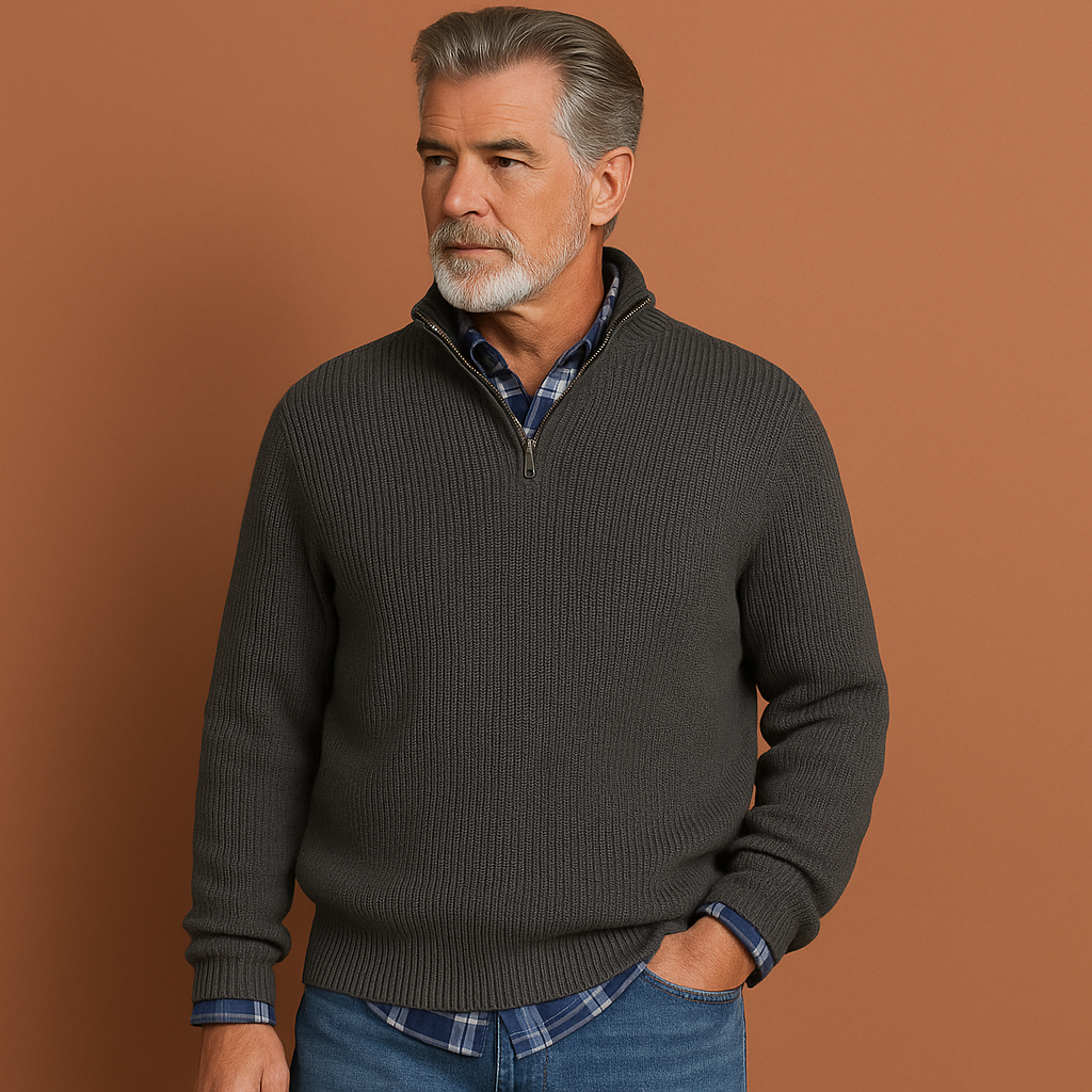 Warm wool sweater for men | Lars