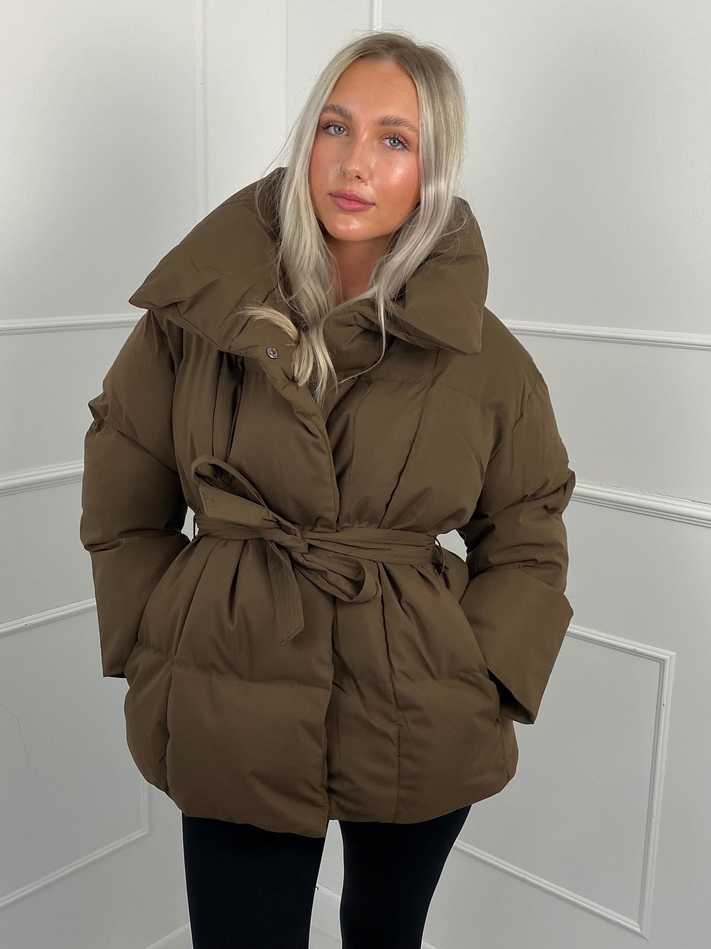 Erea™ | Stylish Oversized Puffer Jacket