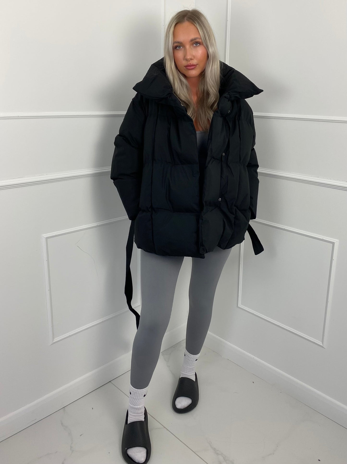 Erea™ | Stylish Oversized Puffer Jacket