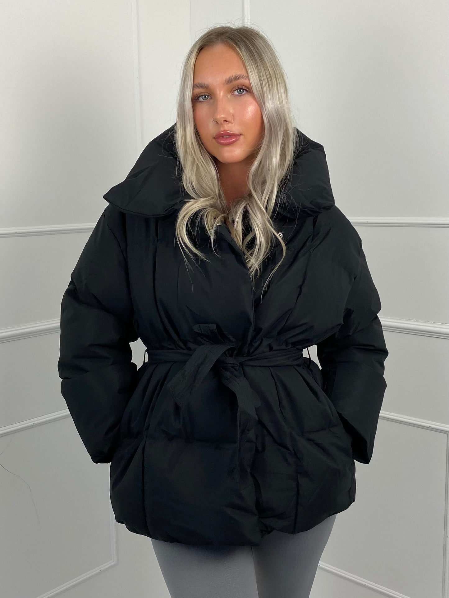 Erea™ | Stylish Oversized Puffer Jacket