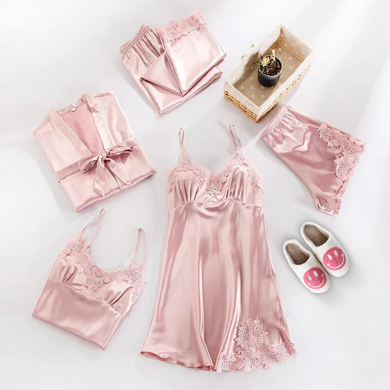Miva™ | Luxurious silky pajama set
